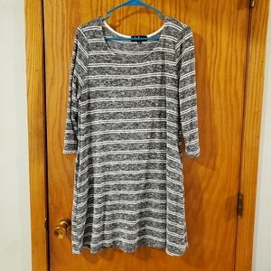 Lulu's 3/4 sleeve t-shirt dress